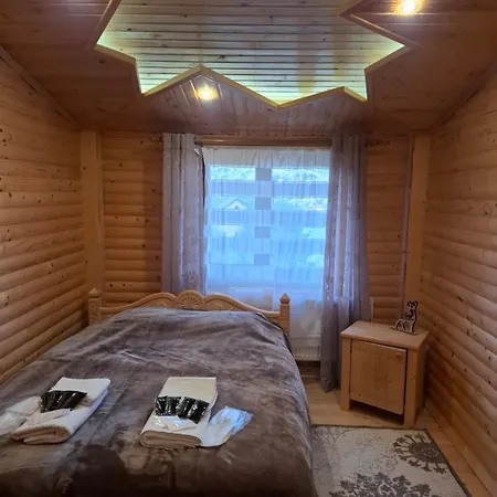 у миколайчуків Guest house *
