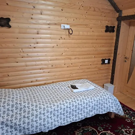 у миколайчуків *
