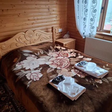 Guest house у миколайчуків Yaremche